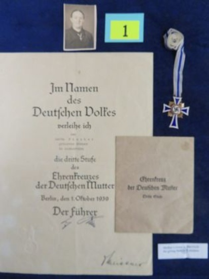 WWII German Nazi Mother's Cross Bronze Medal (3rd Class) w/ Envelope, award and Photo