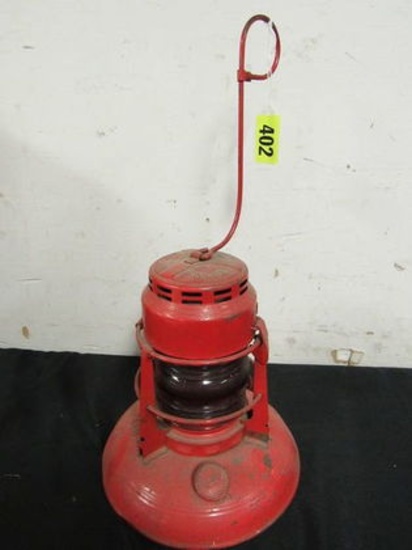 Excellent Dietz No. 40 "City of Flint" Lantern w/ Ruby Globe