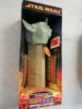 Nos Star Wars Giant Pez Dispenser Yoda Mib