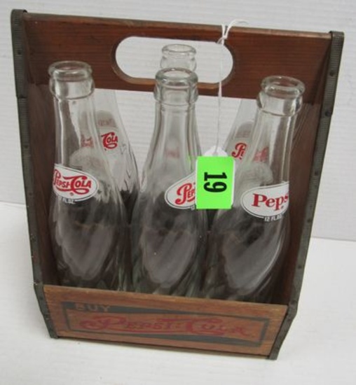 Early Pepsi Cola Double Dot Wooden 6 Pack Carrier w/ Bottles