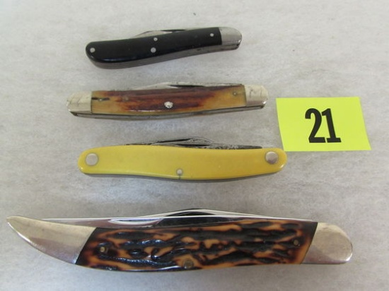 (2) Vintage Ka-bar & (2) Vintage Camillus Folding Knives