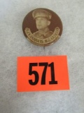 Wwii General Macarthur Pinback