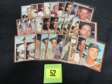 Lot (28) 1962 Topps Baseball Cards
