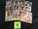 Lot (19) 1961 Topps Baseball Cards