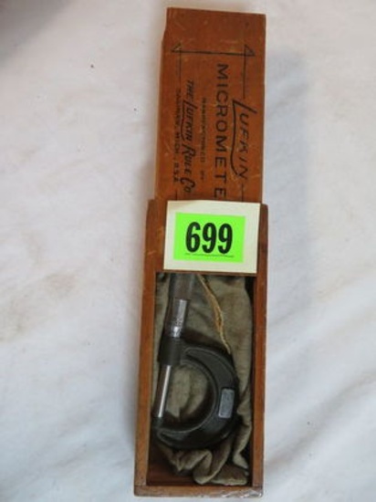 Vintage Lufkin Machinist Micrometer in Wooden Box