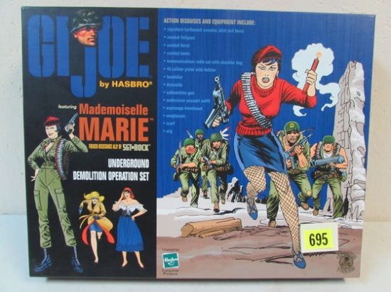 2002 Hasbro G.I. Joe Mademoiselle Marie Deluxe Boxed Set (12")