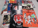 Lot (15) Vintage 1970's-2000's Detroit Tigers Yearbooks And Programs