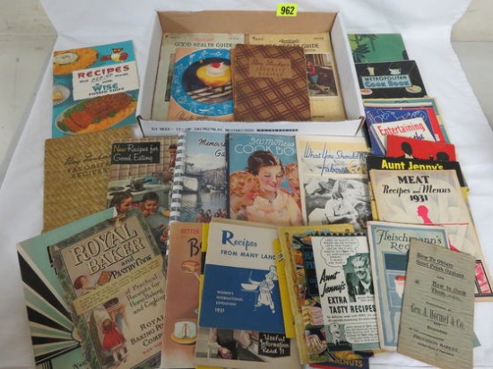 Grouping of Vintage Cookbooks and Pamphlets