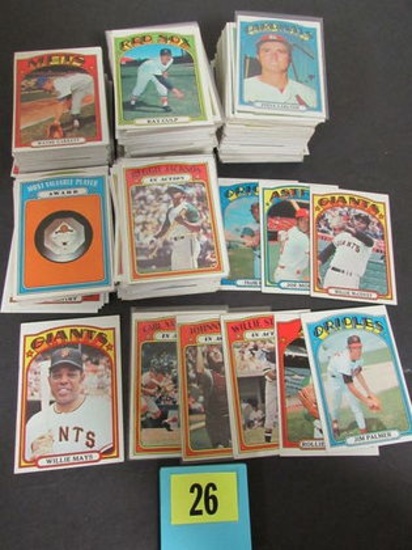 Lot (300+) 1972 Topps Baseball Cards