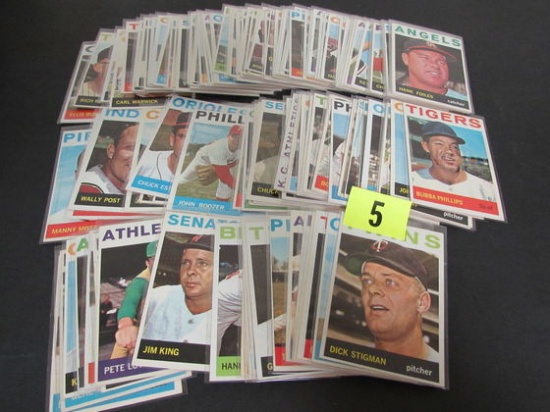 Lot (110+) 1964 Topps Baseball Cards