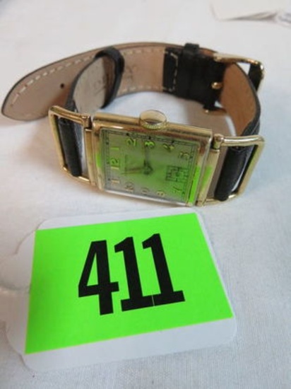 Hamilton (Grade 982) 19 Jewel Swivel Lug Wrist Watch