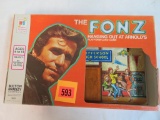Vintage 1976 Milton Bradley Happy Days-The Fonz Hanging Out at Armold Game