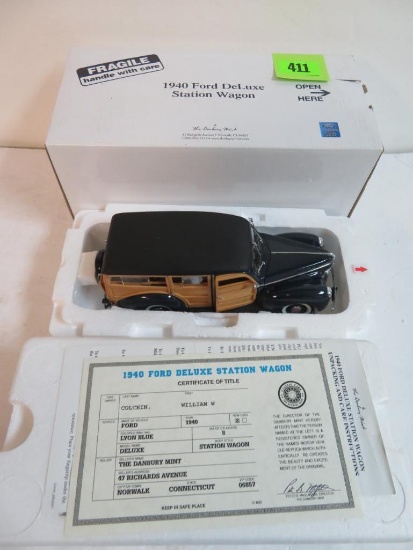 Danbury Mint 1:24 Diecast 1940 Ford Deluxe Station Wagon MIB