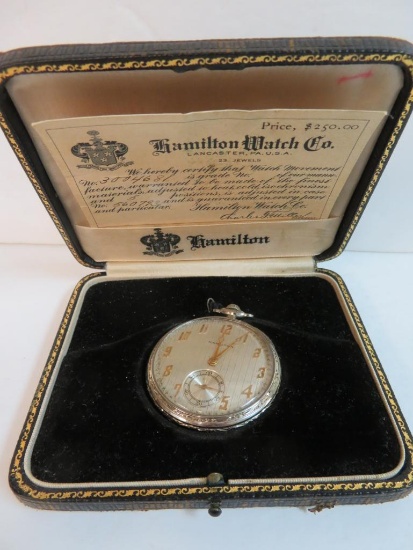 Antique 18K Gold Hamilton #922 23 Jewel Pocket Watch w/ Original Box