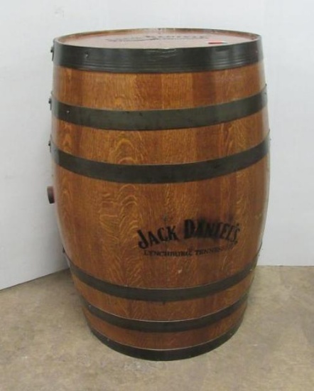Beautiful NOS Jack Daniels Oak Bourbon Whiskey Barrel