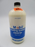 Vintage Mobil Cooling System Cleaner Glass Quart Bottle Gas & Oil
