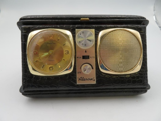 Vintage Alaron Travel Alarm Clock Radio