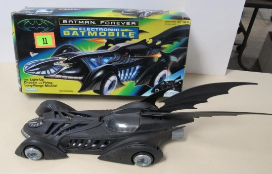 Vintage 1995 Kenner Batman Forever Batmobile 21"