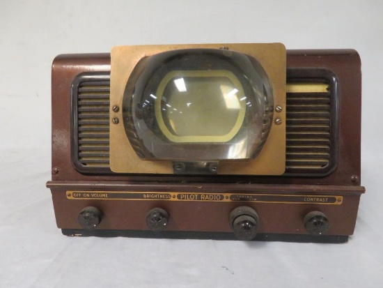 Rare Antique (1940's) Pilot Radio TV Television