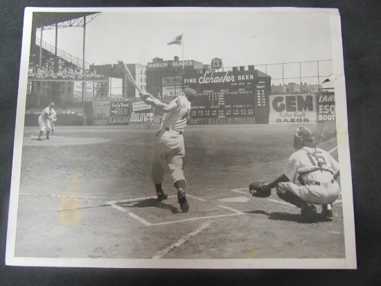 Gil Hodges 1951 Dodgers Press Photo