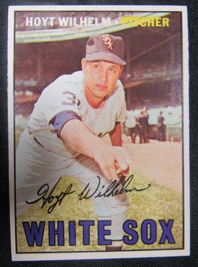 Hoyt Wilhelm 1967 Topps Baseball Card