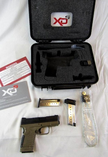 Outstanding Springfield Armory 3.3 XDS 9mm Pistol w/ Case & Extras