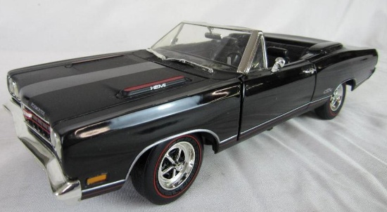 Ertl American Muscle 1:18 Diecast 1969 Plymouth GTX Convertible BLACK