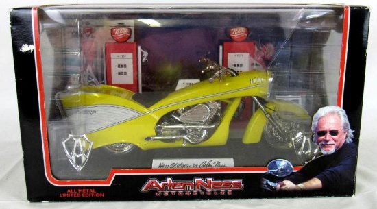 Arlen Ness 1:10 Scale Diecast Ness-Stalgia Motorcycle Large Sealed MIB