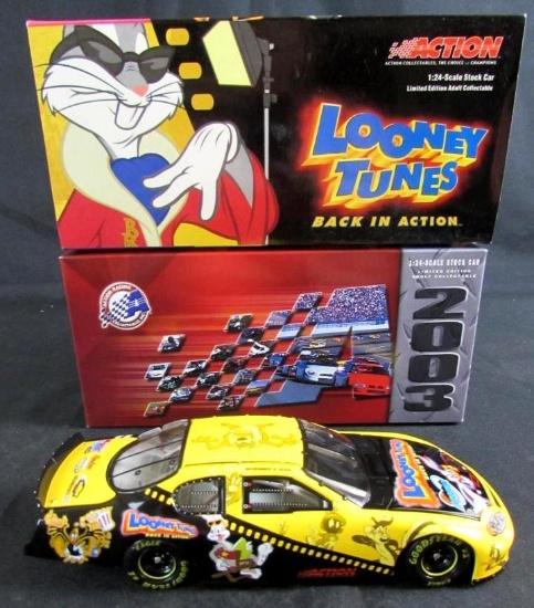 Action 1:24 Diecast 2003 Looney Tunes "Back in Action" Program NASCAR Car RARE LE 564