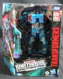 Transformers Earthrise War for Cybertron DOUBLEDEALER Sealed MIB