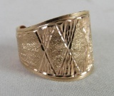 Beautiful 14k Gold Adjustable Ring, Total Weight 2.9g