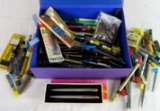 Estate Found Collection of Vintage Pens & Mechanical Pencils Inc. Parker Pen & Pencil Set