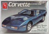 AMT 1:25 Chevrolet Corvette 2 in 1 Model Kit Sealed