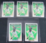 Lot (5) 1993 Topps #98 Derek Jeter RC Rookie Cards (1 is Gold Parallel)
