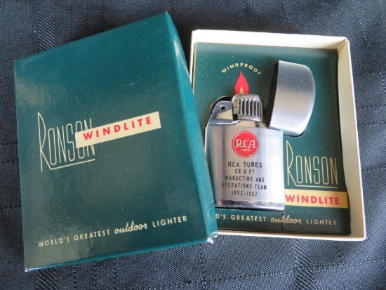 Vintage RCA Radio Tubes Service Award Lighter in Original Box (Ronson Windlite)
