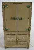Antique Signed Arcade Cast Iron Toy Frigidaire Refrigerator