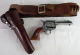 Outstanding Well Made Western .357 Revolver Movie Prop Gun w/ Leather Holster & Ammo Belt
