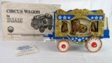 Vintage Jim Beam Circusl Wagon Lion Car Whiskey Decanter