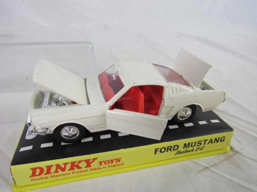 Vintage Dinky Toys 1:43 Diecast #161 Ford Mustang | Proxibid