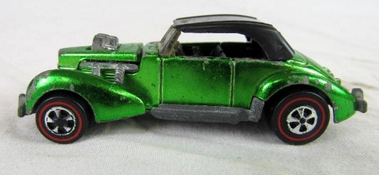 Vintage 1970 Hot Wheels Redline Classic Cord- Light Green