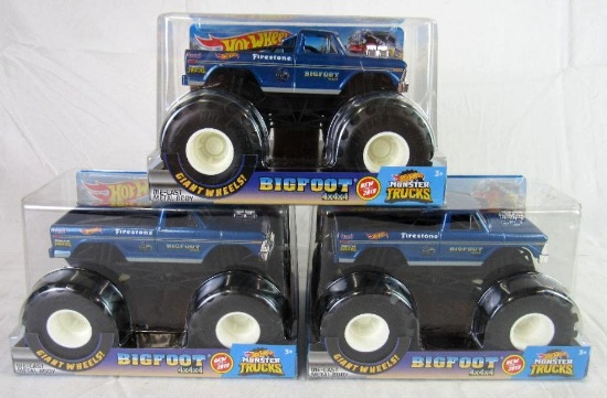 (3) Hot Wheels Monster Trucks 1:24 Big Foot Diecast MIB