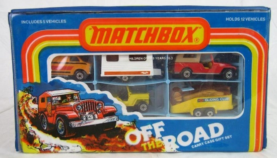 Vintage 1979 Matchbox "Off-Road" Car Case w/ Sealed Interior & Original 5 cars