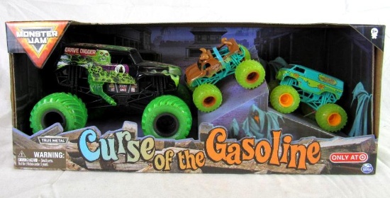 Spin Master Monster Jam " Curse of the Gasoline" Box Set Sealed- Grave Digger, Scooby Doo