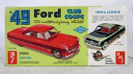 Vintage AMT '49 Ford Club Coupe 3 in 1 Customizing Model Kit 1:25 Scale