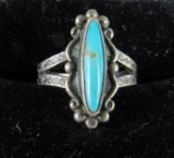Excellent Vintage Signed Sterling Silver & Turquoise Native American Ladies Ring
