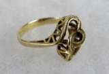 Beautiful 14 kt Gold Ladies Interlocking Hearts Ring