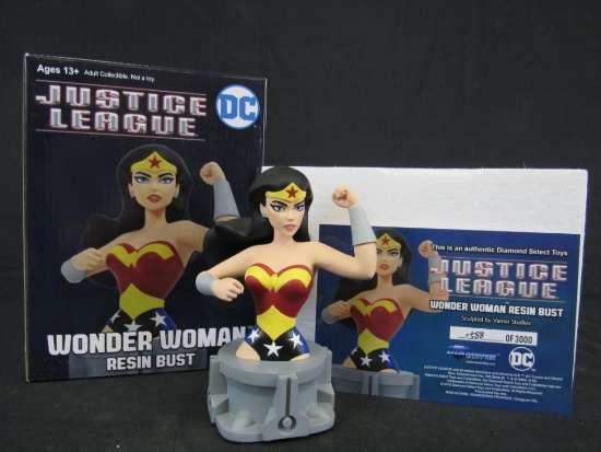 Diamond Select Toys Justice League Wonder Woman Resin Bust 0588/3000