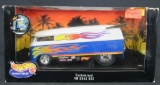 Hot Wheels Collectibles Customized VW Drag Bus 1:18
