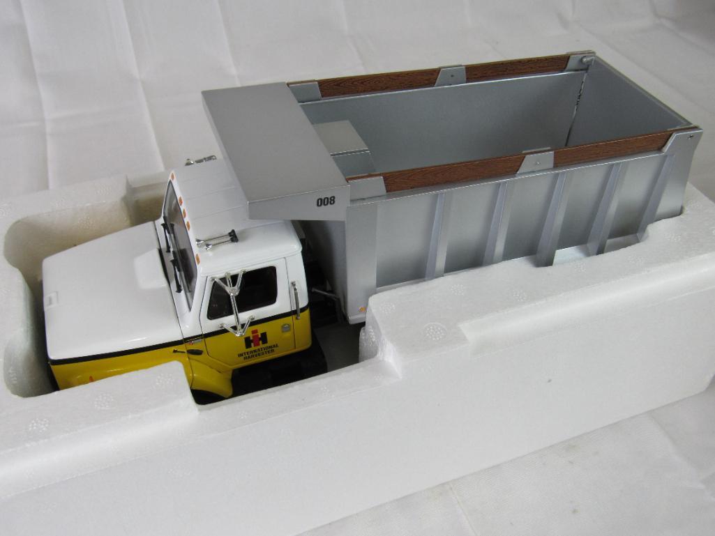 First Gear 1:25 Scale Diecast International | Proxibid