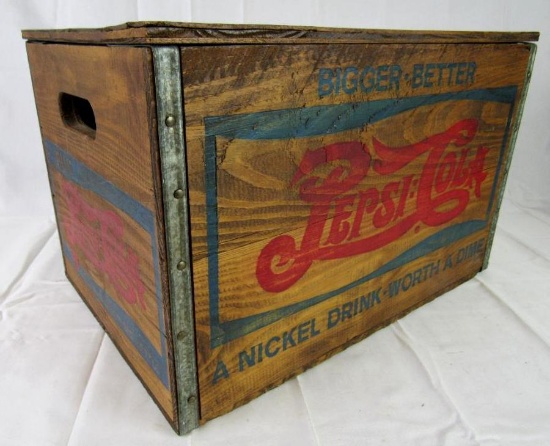Vintage Pepsi Cola Wooden Crate w/ Bottle Cap Checker-Board Lid